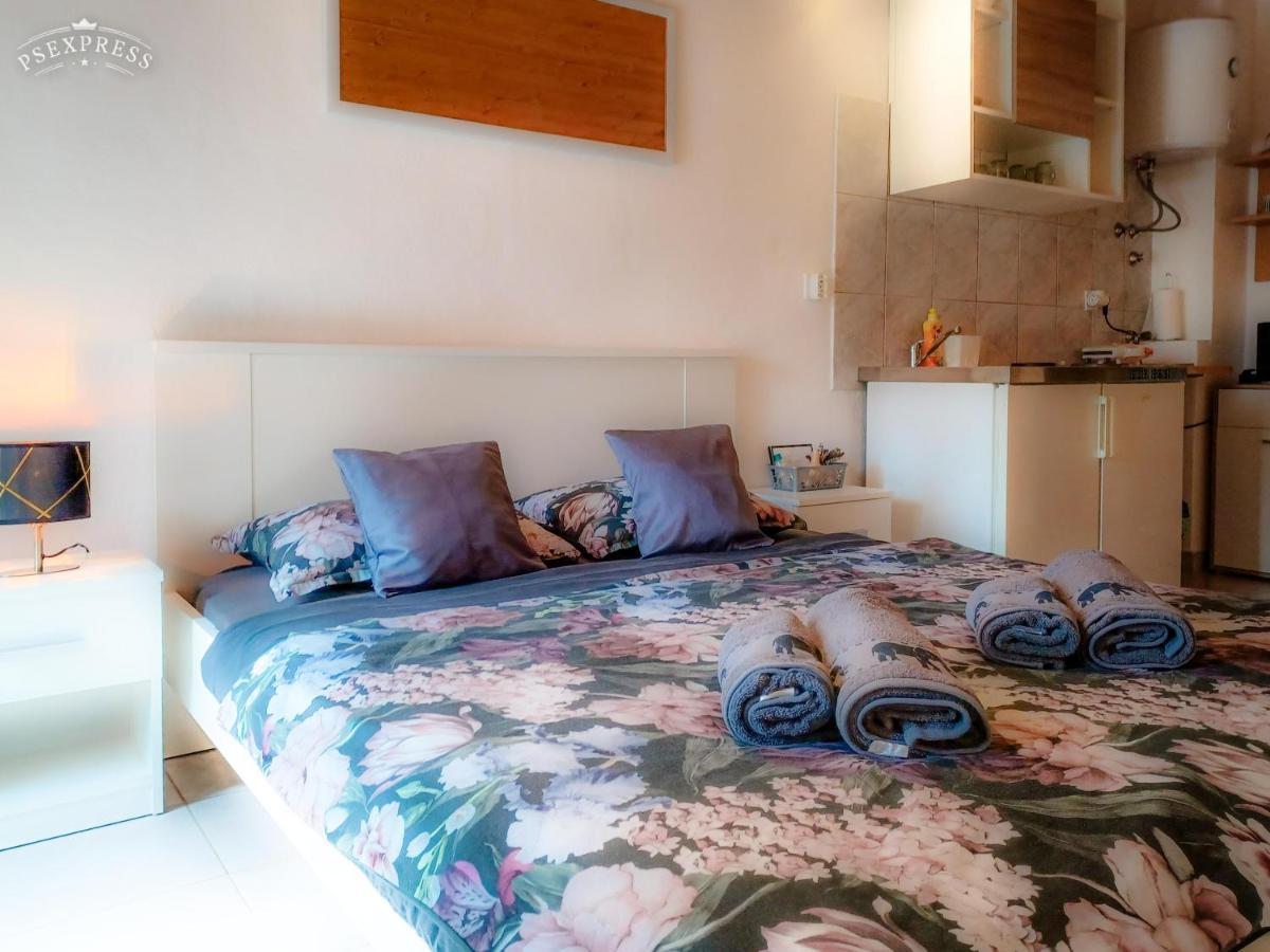 Pampas Studio, Self Check-In Apartment Porec Luaran gambar